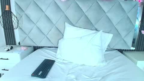 Snapshot of real_doncella_pussy chatting on 3, 6, 2026 DONCELLA online show from 3, 6, 2026