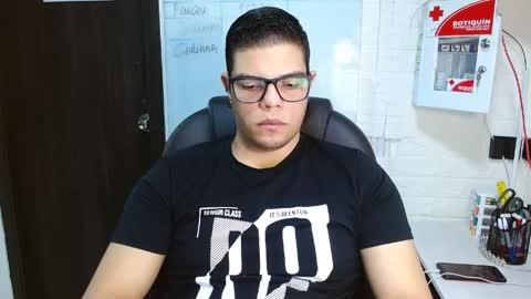 Snapshot of realjoel chatting on 17, 4, 2026 Joel online show from 17, 4, 2026