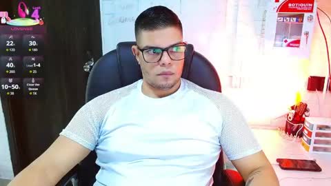 Snapshot of realjoel chatting on 22, 4, 2026 Joel online show from 22, 4, 2026