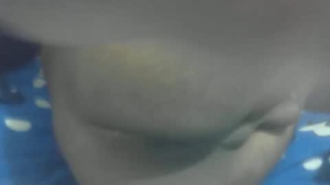 Snapshot of realmenol24k chatting on 21, 12, 2025 SexyFlacko online show from 21, 12, 2025