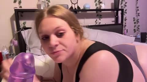 Preston  Stella online show from 14, 1, 2025