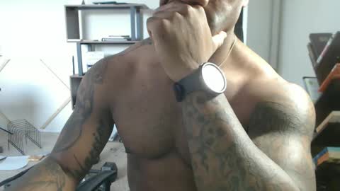 Rey online show from 4, 10, 2025