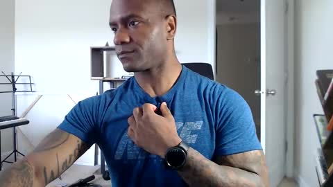 Rey online show from 13, 10, 2025