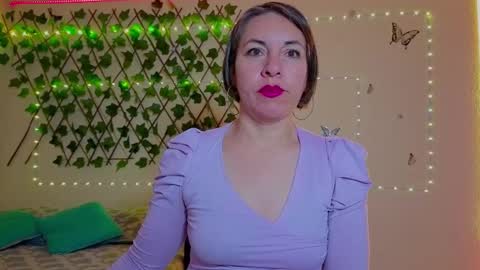 Rebbeca online show from 23, 10, 2025