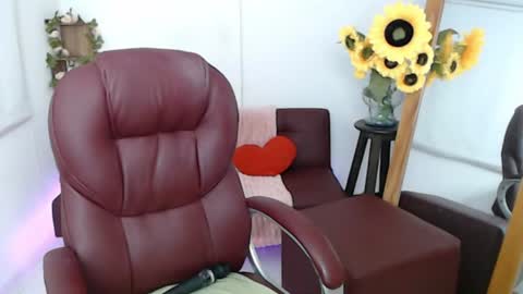 REBECA online show from 25, 7, 2026