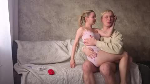 rebecca_david online show from 22, 4, 2026