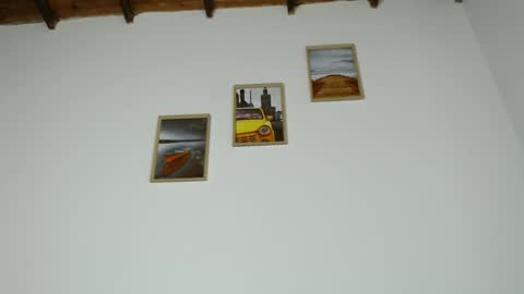 Snapshot of rebecca_johonsonn chatting on 8, 3, 2025 Becca Johnsoon online show from 8, 3, 2025