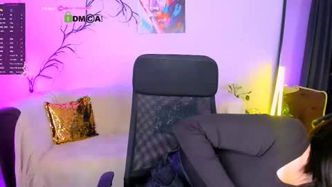 rebecca_smile_ online show from 28, 9, 2025