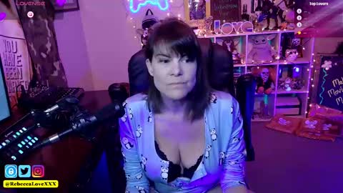 Snapshot of rebeccalovexxx chatting on 12, 2, 2025 Rebecca Love online show from 12, 2, 2025