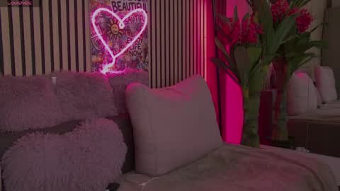 rebeldools online show from 15, 4, 2026