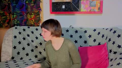 Lara online show from 20, 10, 2025