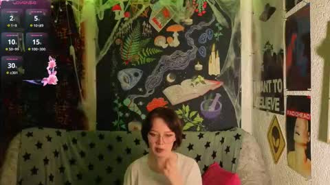 Lara online show from 28, 11, 2025