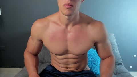 twitter REECET26 instagram RECCETAYLOR online show from 24, 1, 2025