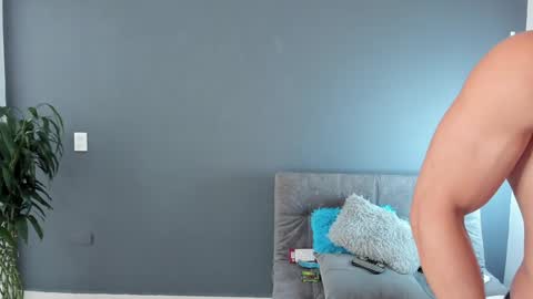 twitter REECET26 instagram RECCETAYLOR online show from 2, 2, 2025