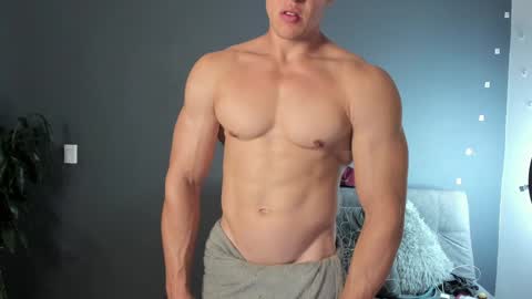 twitter REECET26 instagram RECCETAYLOR online show from 5, 2, 2025