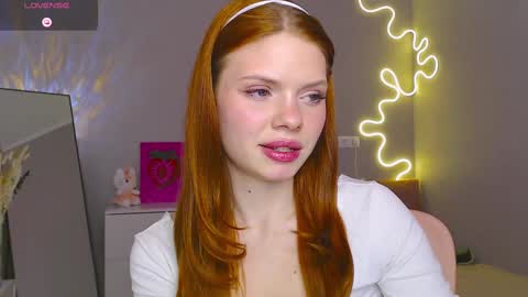 red__candy online show from 6, 3, 2025