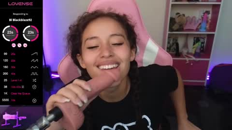 Snapshot of red_barbiedoll chatting on 1, 3, 2025 Barbie ----- online show from 1, 3, 2025