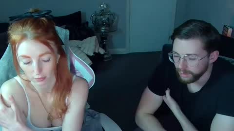 Red -  online show from 10, 2, 2025