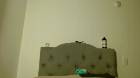 IG   OF red moonn online show from 7, 2, 2025