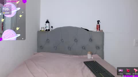 IG   OF red moonn online show from 16, 2, 2025