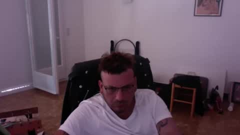 redbonezzzz online show from 26, 4, 2026