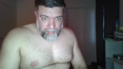 RedChewy online show from 6, 3, 2025