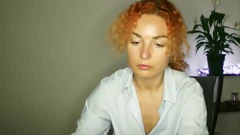 reddgirll online show from 15, 2, 2025