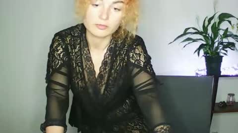 reddgirll online show from 17, 2, 2025