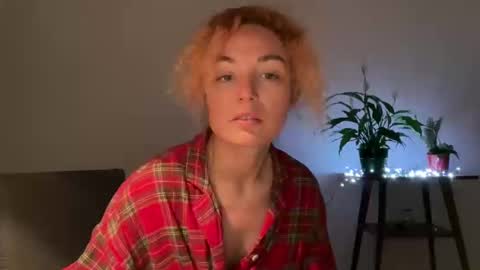 reddgirll online show from 22, 2, 2025