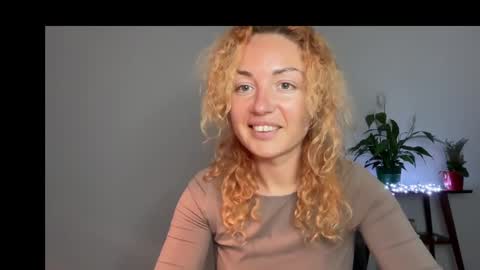 reddgirll online show from 4, 3, 2025