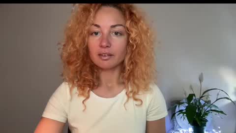 reddgirll online show from 9, 3, 2025