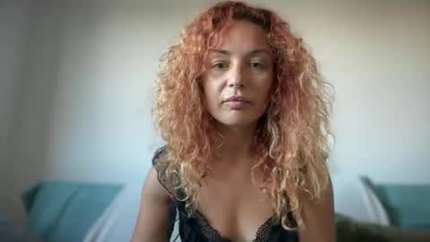 reddgirll online show from 6, 10, 2025