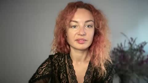 reddgirll online show from 19, 10, 2025