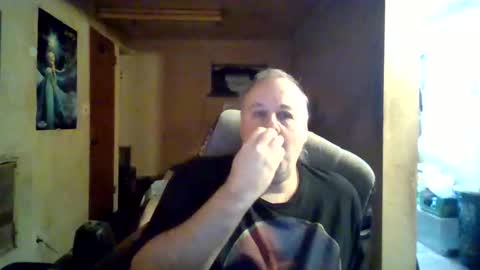 Snapshot of reddragon1195 chatting on 12, 1, 2025 reddragon1195 online show from 12, 1, 2025