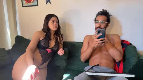 Snapshot of redfloweer chatting on 12, 5, 2026 redfloweer online show from 12, 5, 2026