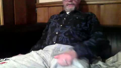 Snapshot of redfox60010 chatting on 2, 3, 2026 redfox60010 online show from 2, 3, 2026