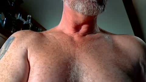 Snapshot of redfox60010 chatting on 30, 7, 2026 redfox60010 online show from 30, 7, 2026