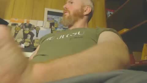 Snapshot of redhead4fun chatting on 14, 10, 2025 theredhead4fun online show from 14, 10, 2025