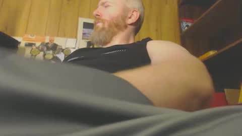 Snapshot of redhead4fun chatting on 18, 11, 2025 theredhead4fun online show from 18, 11, 2025