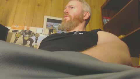 Snapshot of redhead4fun chatting on 23, 11, 2025 theredhead4fun online show from 23, 11, 2025