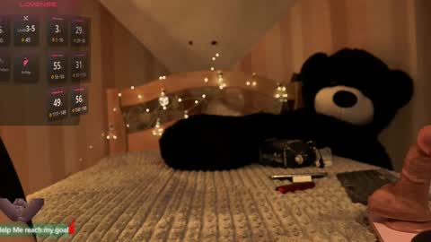 Redhead Shark online show from 16, 1, 2025