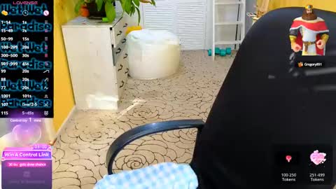 Snapshot of redheadchilli chatting on 10, 2, 2025 Amina online show from 10, 2, 2025