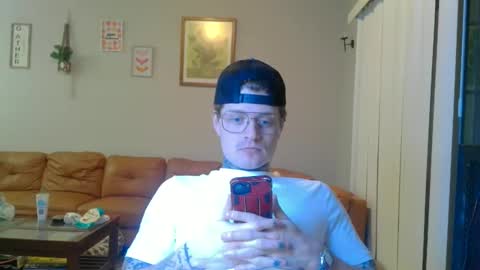 Snapshot of redinthebed chatting on 30, 9, 2025 InkedGinger online show from 30, 9, 2025