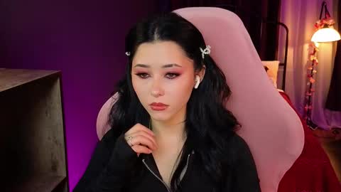 Kiara online show from 4, 3, 2026