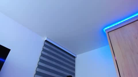 redski77 online show from 29, 12, 2024