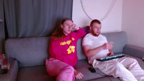 Snapshot of redxbrat chatting on 1, 4, 2026 RedxBrat online show from 1, 4, 2026