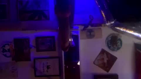 Snapshot of reeferleefer chatting on 28, 9, 2025 Lee online show from 28, 9, 2025