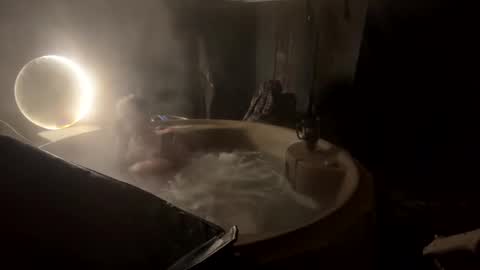 Snapshot of reeferleefer chatting on 17, 3, 2026 Lee online show from 17, 3, 2026