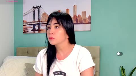 Yanella online show from 11, 2, 2026