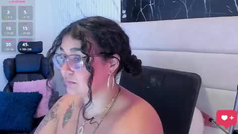 reginavegaa online show from 28, 7, 2026